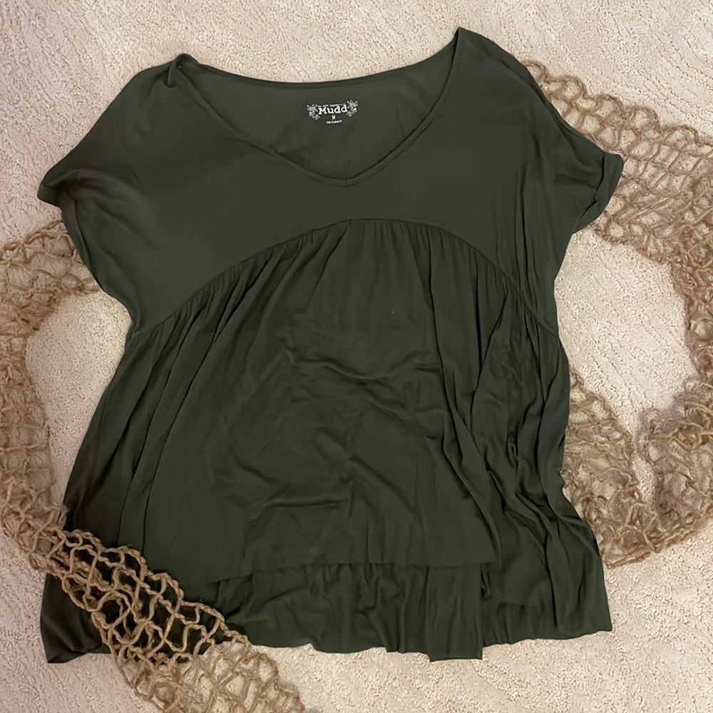 Short sleeve top